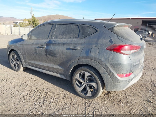 Hyundai Tucson 1.6L I-4 DI, DOHC, VVT, TURBO, 175HP Front Wheel Drive - автомобили, коли, обяви за нови и употребявани 2