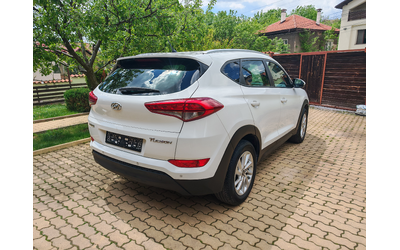 hyundai-tucson-1-7crdi-navigatsiya-kamera - 3