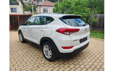 hyundai-tucson-1-7crdi-navigatsiya-kamera - 5