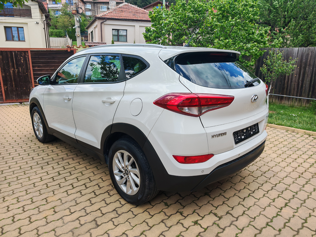 Hyundai Tucson 1.7CRDI-НАВИГАЦИЯ-КАМЕРА - автомобили, коли, обяви за нови и употребявани 5