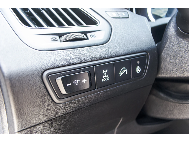 Hyundai Tucson 2.0CRDI-4WD-PREMIUM-6M ГАРАНЦИЯ! - автомобили, коли, обяви за нови и употребявани 15