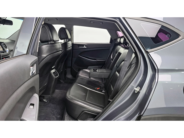 Hyundai Tucson All New Diesel 2.0 4WD Modern - автомобили, коли, обяви за нови и употребявани 10