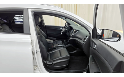 Hyundai Tucson All New Diesel 2.0 Premium - автомобили, коли, обяви за нови и употребявани 10