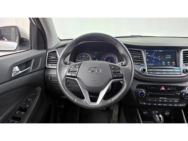 Hyundai Tucson All New Diesel 2.0 Premium - автомобили, коли, обяви за нови и употребявани 12