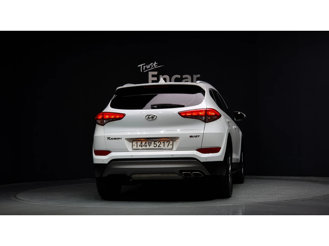 Hyundai Tucson All New Diesel 2.0 Premium - автомобили, коли, обяви за нови и употребявани 3