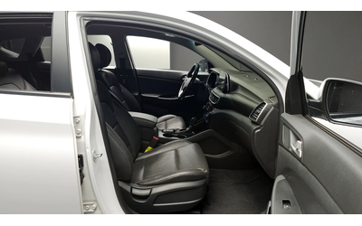 Hyundai Tucson Gasoline 1.6 Turbo Smart - автомобили, коли, обяви за нови и употребявани 9