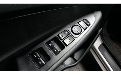 Hyundai Tucson Diesel 2.0 Modern - автомобили, коли, обяви за нови и употребявани 13