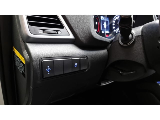 Hyundai Tucson Diesel 2.0 Modern - автомобили, коли, обяви за нови и употребявани 14