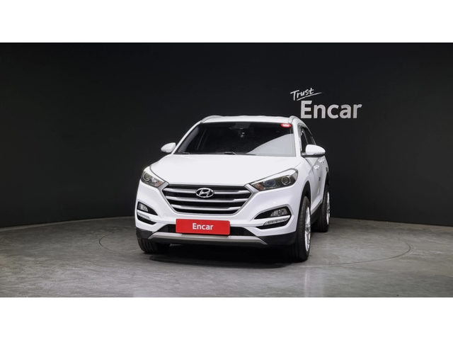 Hyundai Tucson Diesel 2.0 Modern - автомобили, коли, обяви за нови и употребявани 2
