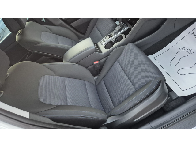 Hyundai Tucson 1.7CRDI 120хил.100%РЕАЛНИ КИЛОМЕТРИ ВИДЕО ЛИЗИНГ - автомобили, коли, обяви за нови и употребявани 11