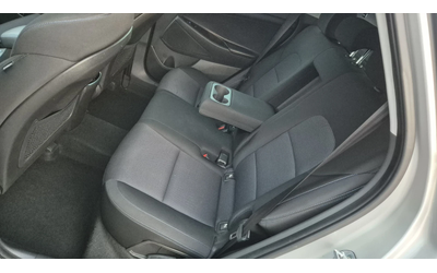 Hyundai Tucson 1.7CRDI 120хил.100%РЕАЛНИ КИЛОМЕТРИ ВИДЕО ЛИЗИНГ - автомобили, коли, обяви за нови и употребявани 6