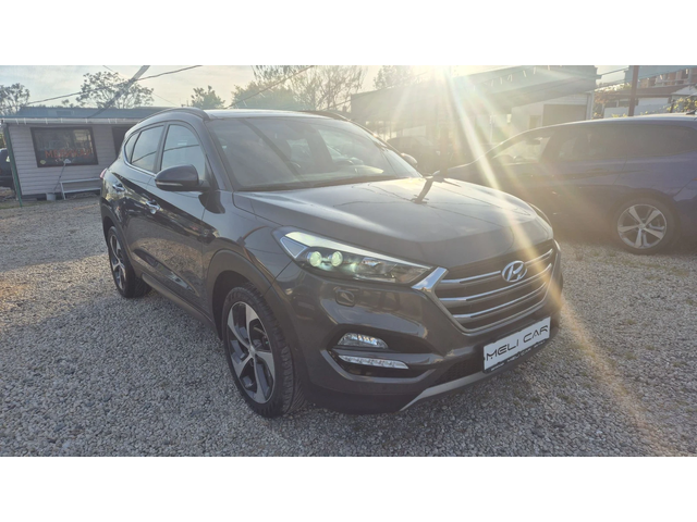 Hyundai Tucson 2.0CRDI FULL ОБДУХВАНЕ ПАНОРАМА 4Х4 ЛИЗИНГ ВИДЕО - автомобили, коли, обяви за нови и употребявани 2