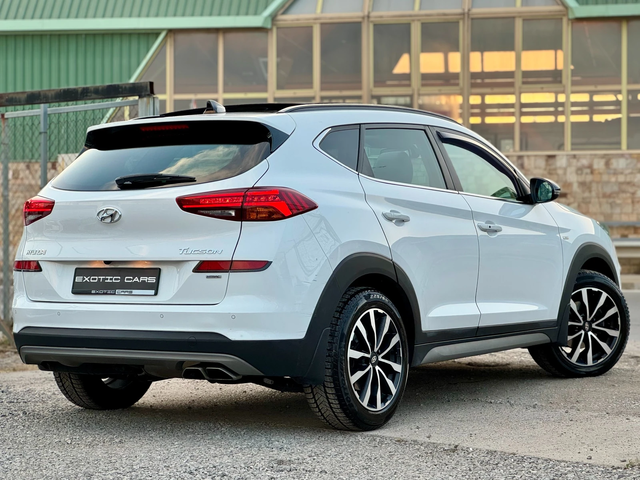 Hyundai Tucson 2.0CRDI ! AWD ! MHEV ! SWISS ! - автомобили, коли, обяви за нови и употребявани 3