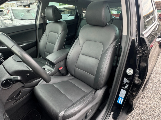 Hyundai Tucson 1.6 TGDI AWD ! SWISS ! - автомобили, коли, обяви за нови и употребявани 6