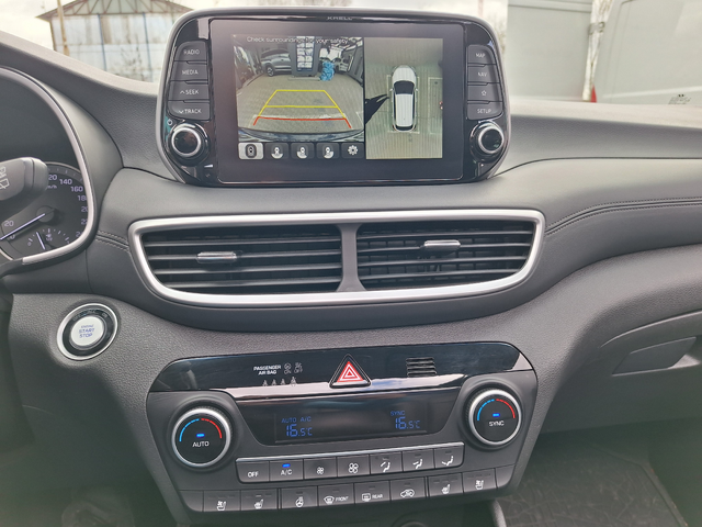Hyundai Tucson 2.0 CRDI/ 4x4/ 185кс./ Style/ Очакван ! - автомобили, коли, обяви за нови и употребявани 9