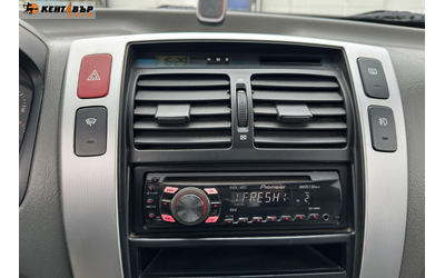 Hyundai Tucson 2, 0 дизел/Кожа - автомобили, коли, обяви за нови и употребявани 14