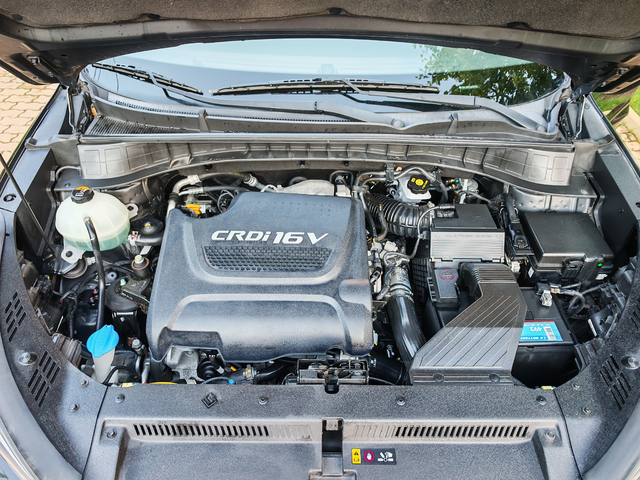 Hyundai Tucson 2.0CRDI-4x4-НАВИГАЦИЯ-КАМЕРА - автомобили, коли, обяви за нови и употребявани 18