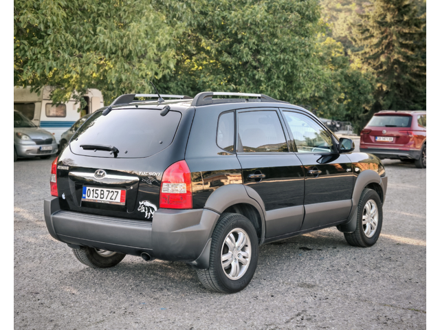 Hyundai Tucson 2.0i 4x4 LPG - автомобили, коли, обяви за нови и употребявани 4