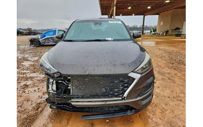 hyundai-tucson-2-0l-4-front-wheel-drive - 5