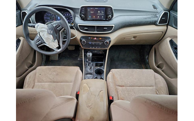 Hyundai Tucson 2.0L 4 Front-wheel Drive - автомобили, коли, обяви за нови и употребявани 8