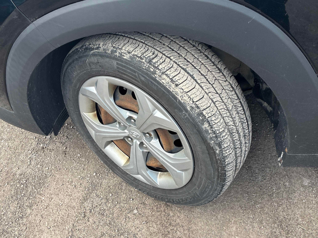 Hyundai Tucson 2.0L 4cyl AWD - автомобили, коли, обяви за нови и употребявани 6