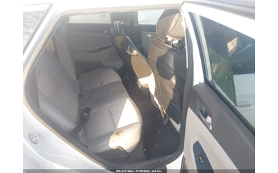 Hyundai Tucson 2.0L I-4 DI, DOHC, VVT, 164HP All Wheel Drive - автомобили, коли, обяви за нови и употребявани 7