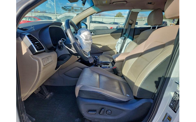 Hyundai Tucson 2.4L 4 All Wheel Drive - автомобили, коли, обяви за нови и употребявани 7