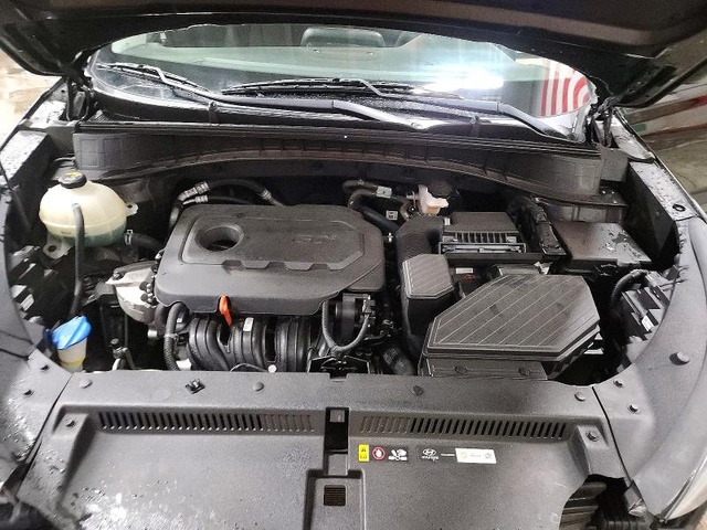 Hyundai Tucson 2.4L 4 Front Wheel Drive - автомобили, коли, обяви за нови и употребявани 12