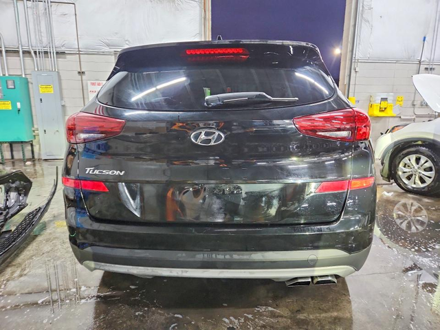 Hyundai Tucson 2.4L 4 Front Wheel Drive - автомобили, коли, обяви за нови и употребявани 6