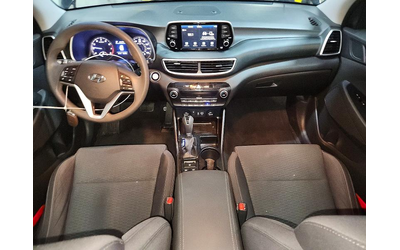 Hyundai Tucson 2.4L 4 Front Wheel Drive - автомобили, коли, обяви за нови и употребявани 8