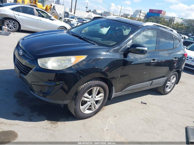 Hyundai Tucson 2.4L I-4 DOHC, VVT, 170HP Front Wheel Drive - автомобили, коли, обяви за нови и употребявани 1