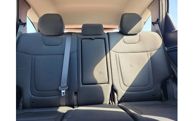 Hyundai Tucson 2.5L 4 ALL WHEEL DRIVE - автомобили, коли, обяви за нови и употребявани 10