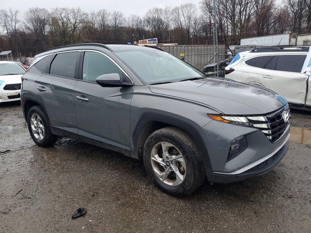 Hyundai Tucson 2.5L 4 ALL WHEEL DRIVE - автомобили, коли, обяви за нови и употребявани 3