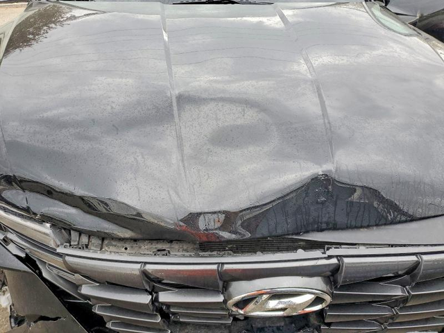 Hyundai Tucson 2.5L 4 ALL WHEEL DRIVE - автомобили, коли, обяви за нови и употребявани 11