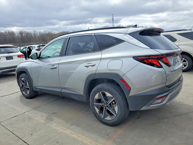 Hyundai Tucson 2.5L 4 ALL WHEEL DRIVE - автомобили, коли, обяви за нови и употребявани 1