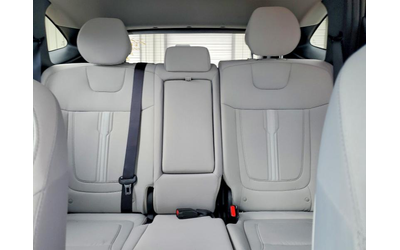 Hyundai Tucson 2.5L 4 ALL WHEEL DRIVE - автомобили, коли, обяви за нови и употребявани 9