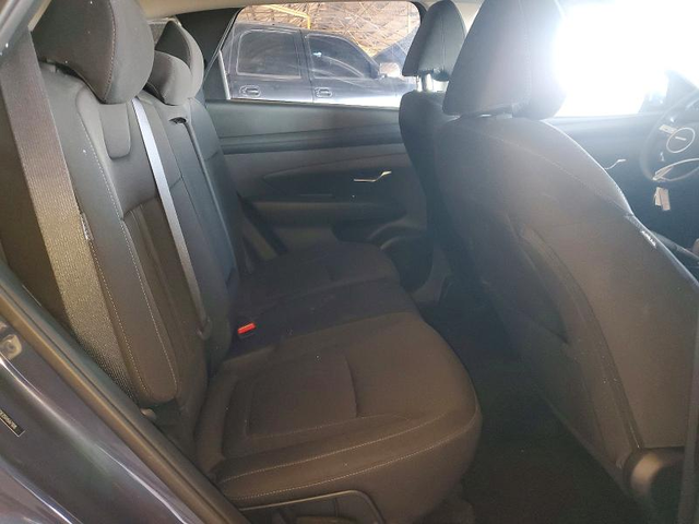 Hyundai Tucson 2.5L 4 ALL WHEEL DRIVE - автомобили, коли, обяви за нови и употребявани 9