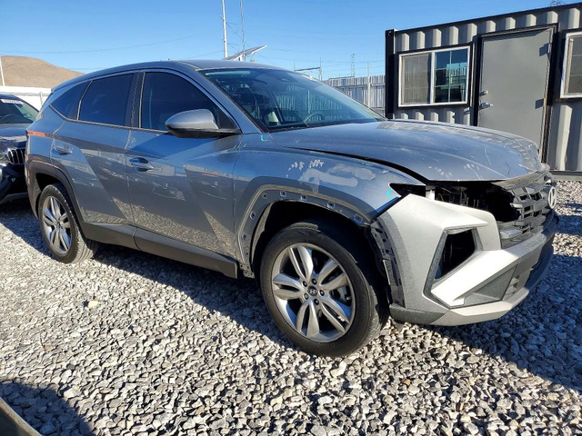 Hyundai Tucson 2.5L 4 ALL WHEEL DRIVE - автомобили, коли, обяви за нови и употребявани 3