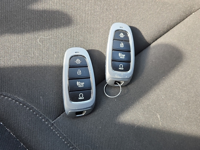 Hyundai Tucson 2.5L 4 Cylinder Gas AWD - автомобили, коли, обяви за нови и употребявани 7