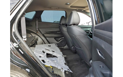 Hyundai Tucson 2.5L 4 Front-wheel Drive - автомобили, коли, обяви за нови и употребявани 10