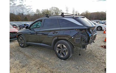 hyundai-tucson-2-5l-4-front-wheel-drive - 1