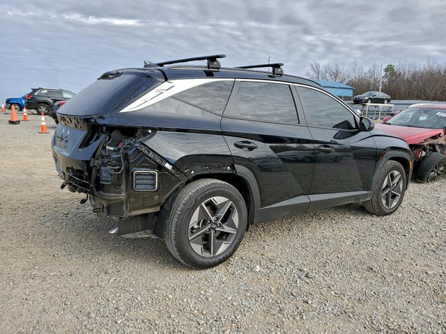 Hyundai Tucson 2.5L 4 Front-wheel Drive - автомобили, коли, обяви за нови и употребявани 2