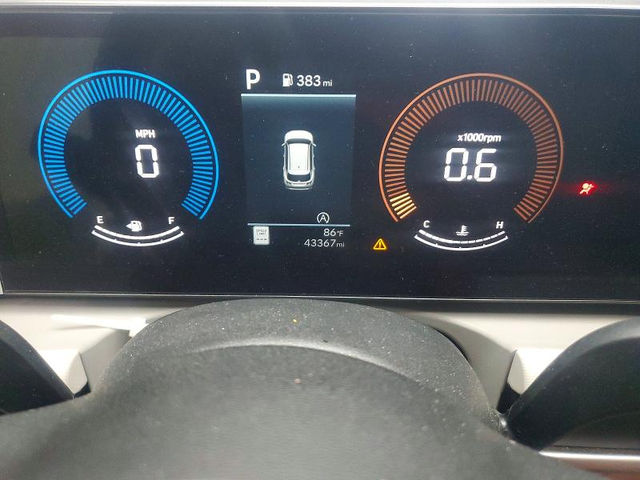 Hyundai Tucson 2.5L 4 FRONT WHEEL DRIVE - автомобили, коли, обяви за нови и употребявани 8