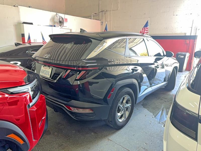 Hyundai Tucson 2.5L 4 FRONT WHEEL DRIVE - автомобили, коли, обяви за нови и употребявани 4