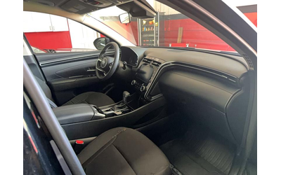 hyundai-tucson-2-5l-4-front-wheel-drive - 5