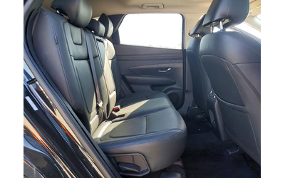 Hyundai Tucson 2.5L 4 Front-wheel Drive - автомобили, коли, обяви за нови и употребявани 11