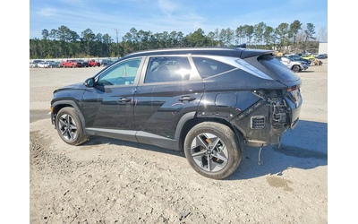 hyundai-tucson-2-5l-4-front-wheel-drive - 2