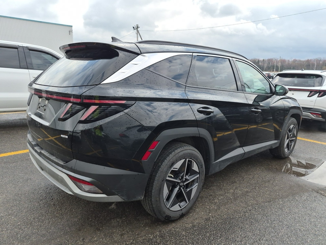 Hyundai Tucson 2.5L 4cyl AWD - автомобили, коли, обяви за нови и употребявани 2