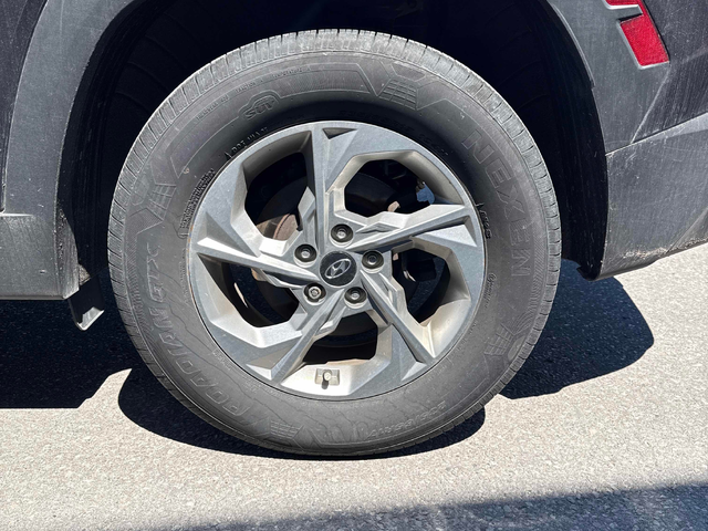 Hyundai Tucson 2.5L 4cyl AWD - автомобили, коли, обяви за нови и употребявани 6