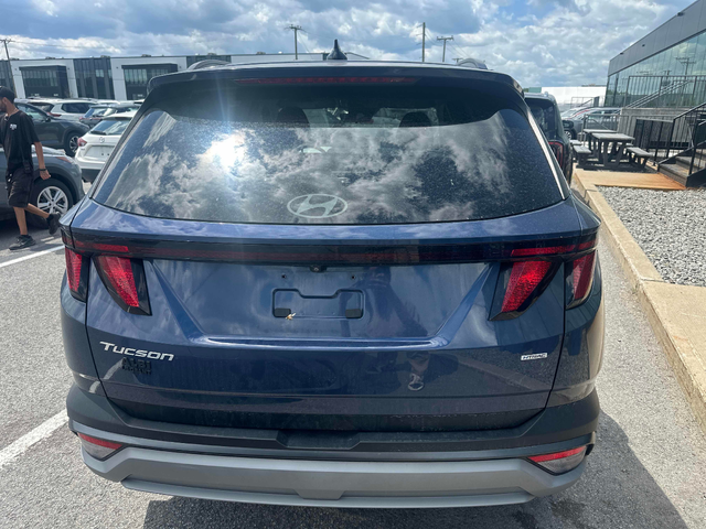 Hyundai Tucson 2.5L 4cyl AWD - автомобили, коли, обяви за нови и употребявани 3